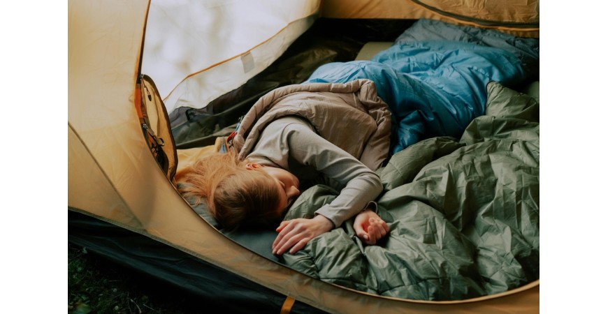 How to Replace a Zipper on a Sleeping Bag